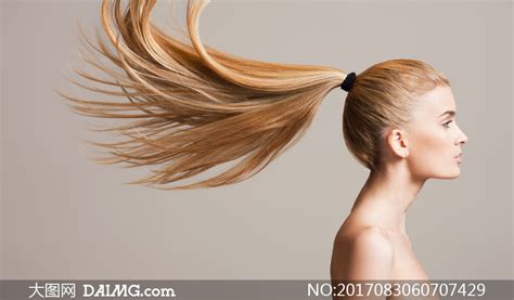 直发,长发,头发,背面视角,女人,褐色,棕色头发,垂直画幅,正面视角,美摄影素材,汇图网www.huitu.com