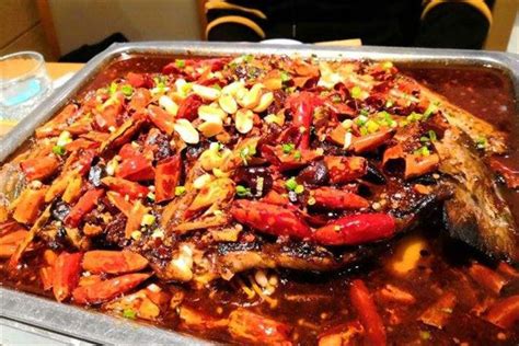 烤鱼加盟店排行榜：江边城外上榜，探鱼第一_排行榜123网