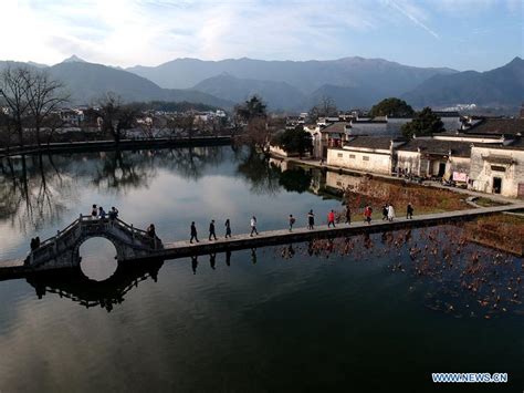 Hongcun Ancient Village to Huangshan Mountain/Yellow Mountain 2024