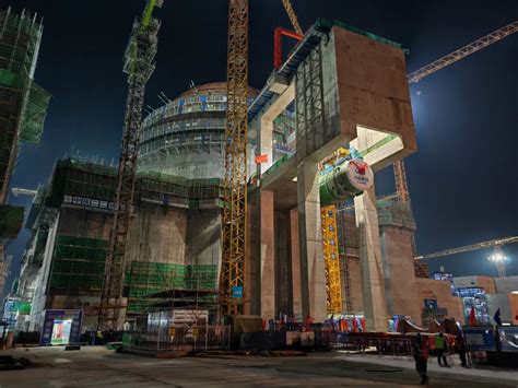 徐大堡核电3号机组支撑桁架支撑梁组件吊装就位 - 能源界