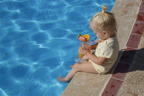 儿童充气游泳池加厚大人小孩婴儿宝宝泳池家庭家用户外超大戏水池