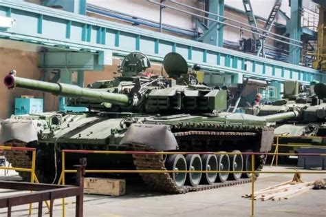 俄媒：俄军接收新一批T-90M与T-72B3M坦克，T-14参与实战