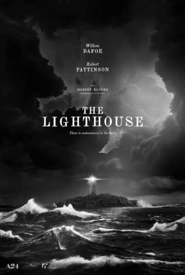 电影《灯塔》颗粒感十足的黑白画面让观感非常出众，故事其实很简单，讲了两位灯塔管理员在孤岛上逐渐疯狂的过程，还可以解读出搞基的意味。