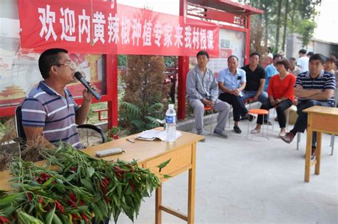 新闻故事：驻村第一书记齐尚山的一天 - 安阳新闻网