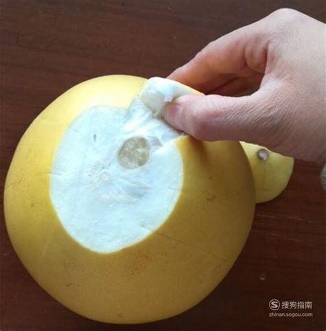 柚子怎么剥皮不带白色 - 鲜淘网