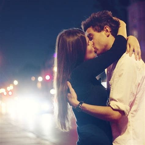 接吻的方法：少女初吻必读_360新知
