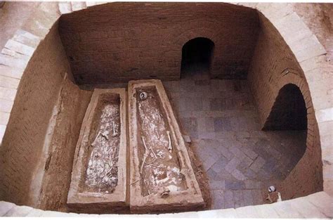 新疆古楼兰人是月氏人，墓地被称作太阳墓葬，崇拜神秘数字“7”