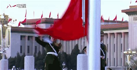 香港回归时的升旗仪式：0分0秒升起中国国旗 这是我们的底线！_腾讯视频