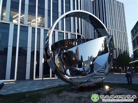 孔子雕塑像 – 北京博仟雕塑公司