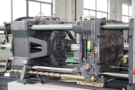 卧式注塑机型成型注塑机山东烟台工厂批发转让韩国宇进110T电动机-阿里巴巴
