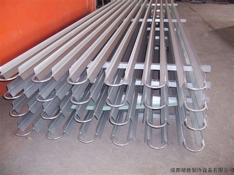 冷库铝排和铁排的区别,冷库铝排管,铝排管冷库安装图片_大山谷图库
