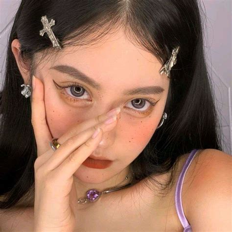 甜美女生霸气头像图片真人