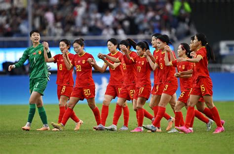 下降4位！中国女足追平历史最低排名_凤凰网