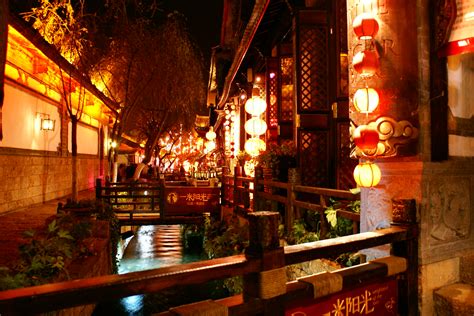 丽江古城酒吧街图片