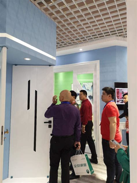 第五届家居门窗博览会：中国品牌门窗京港亚专访-中国建材家居网
