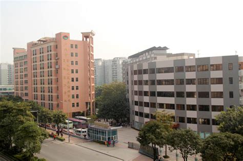 广州市技师学院720°全景校园-广州市技师学院_广州市高级技工学校（唯一官网）