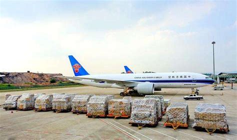 航空货运-深圳航空货运业务发展良好,上半年机场进出口货量增长22.4%