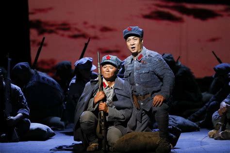 血战湘江，长征史上最壮烈战役，红军如何突出重围？