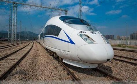 没有轮子的“火车”——磁悬浮列车--中国科学院电工研究所
