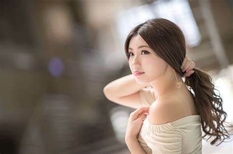 日本美女大胆人体摄影