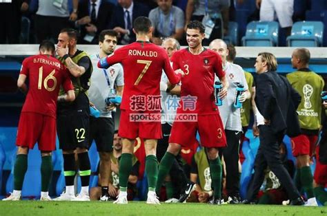 葡萄牙vs西班牙C罗精彩射门汇总，爆射造对手门将失误半场狂轰2球_体育新闻_海峡网