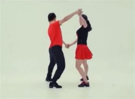 快三步舞基本步教学视频，舞步的基本动作，你学会了吗_腾讯视频