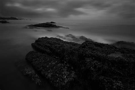 黑色风景照图片