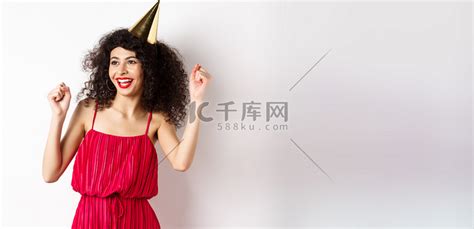 非主流戴帽跳舞头像