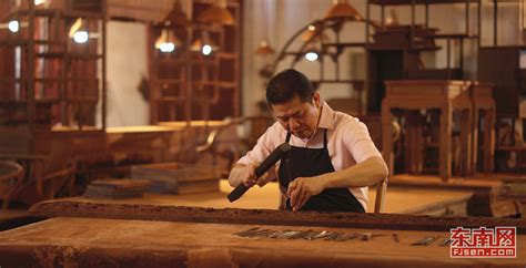 仙游木雕师黄福华：一门手艺，就是一辈子的选择 -文教 - 东南网