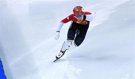 短道速滑男子500米今天展开金牌争夺 武大靖卫冕之战劲敌多_新体育网