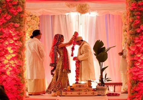组图：世界八大经典结婚习俗之印度婚礼_国外旅游_大成网_腾讯网