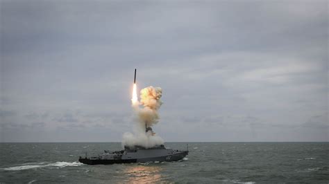 俄黑海舰队潜艇发射“口径”导弹打击乌方目标 - 2022年5月4日, 俄罗斯卫星通讯社