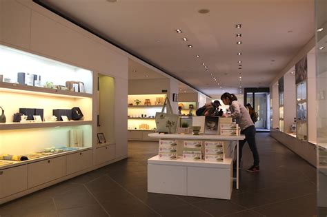 HOW昊艺术设计商店正式登陆北京 引领美术馆零售新时代 | Hi艺术 - 当代艺术资讯专家 | 资讯 | 事件