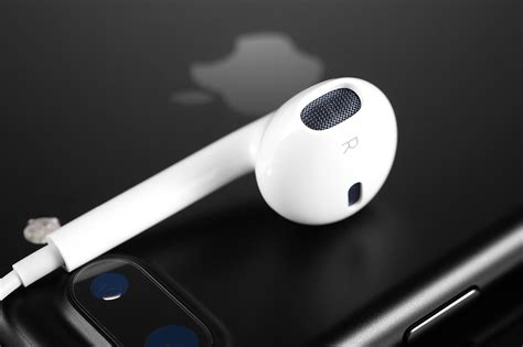 苹果耳机 Airpods 第三代 蓝牙耳机 模型渲染_江湖闲散艺人-站酷ZCOOL