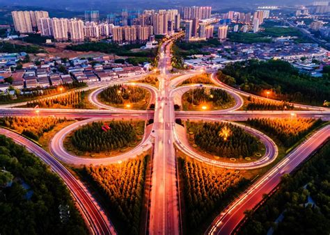 南京市栖霞区人民政府 天蓝地净 栖霞进一步提升城市品质、完善城市功能