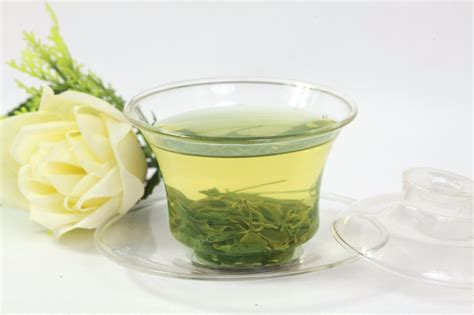 中国绿茶新贵——日照绿茶__财经头条