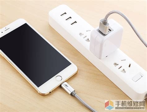 苹果手机充电需要注意什么？上海苹果售后教你正确给手机充电 | 手机维修网