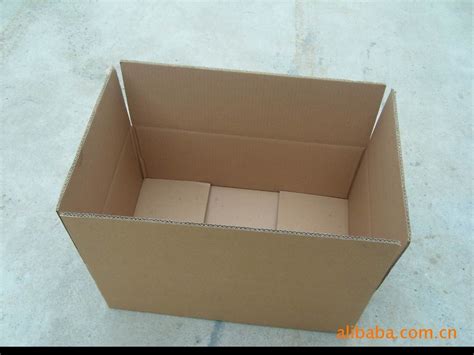 漕泾喜糖纸盒浸腊防水纸箱_6号纸箱_上海御奇包装制品有限公司