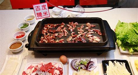 现在最火的鱼火锅是哪个品牌_江鱼儿酸菜鱼加盟费用 - 美食资讯 - 华网