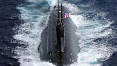 美国核潜艇南海碰撞受损 已抵关岛_凤凰网视频_凤凰网