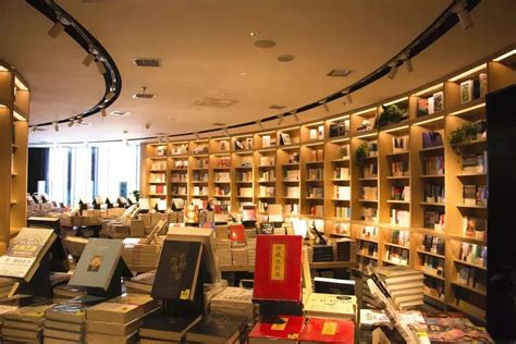 2021西安书店排行榜 钟书阁上榜,第一拥有图书60余万册_排行榜123网