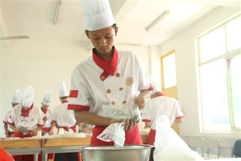 学厨师，为什么好多人会选择陕西新东方烹饪学校_行业新闻_陕西新东方烹饪学校