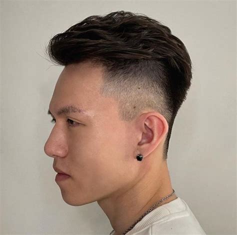 发际线高的男士头发应该怎么剪？_发型