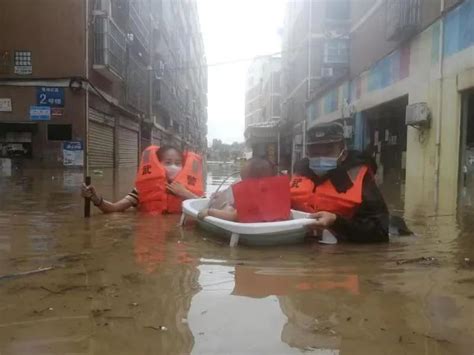 四川乐山特大暴雨 致7县51个乡镇受灾_新浪图片