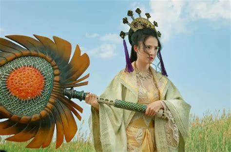 熊黛林铁扇公主图片大全