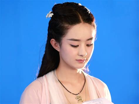 赵丽颖跟杨幂谁咖位大