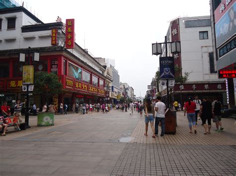 中国最著名的五大商业步行街：去过两条算及格，全去过太幸福了！ - 知乎