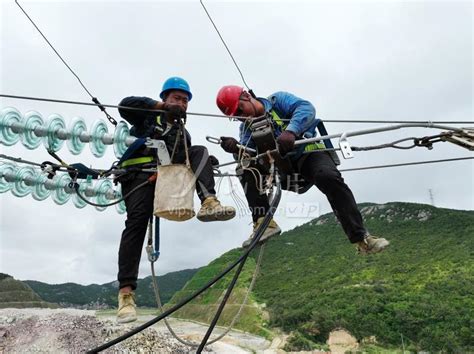 浙江舟山：绿色石化基地又一条输电线即将投运-人民图片网
