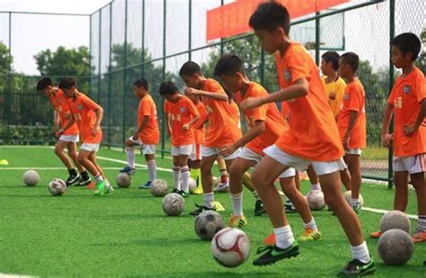 校园足球首次入选全国中小学生竞赛“白名单”