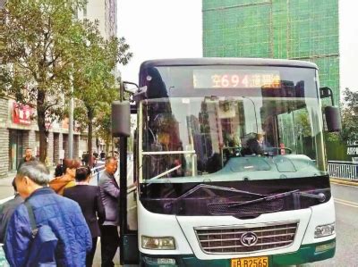 “边跑边充电”：北京65路公交车刷新百姓节能认知